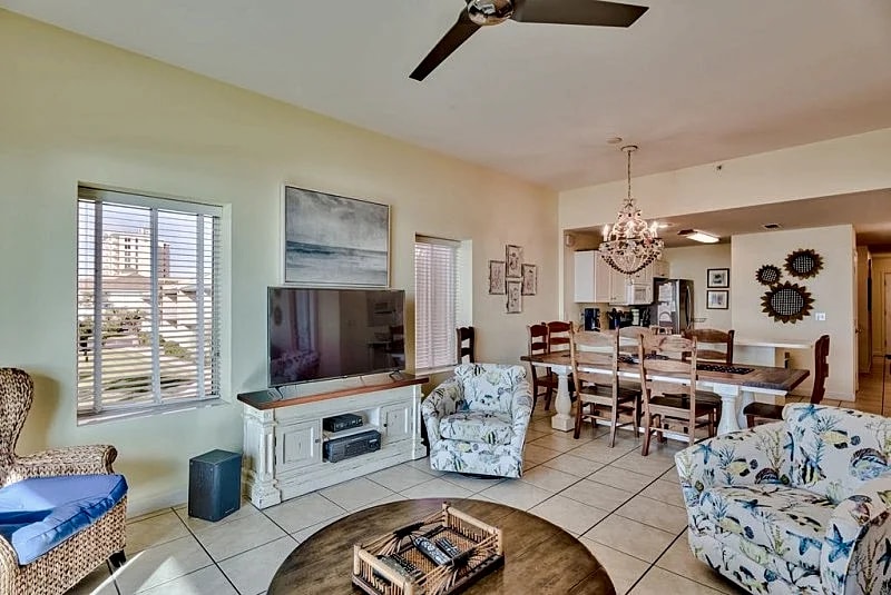 3BR/3BA Condo with Beautiful Views of the Gulf of Mexico in Miramar Beach, Florida, United States — photo 3