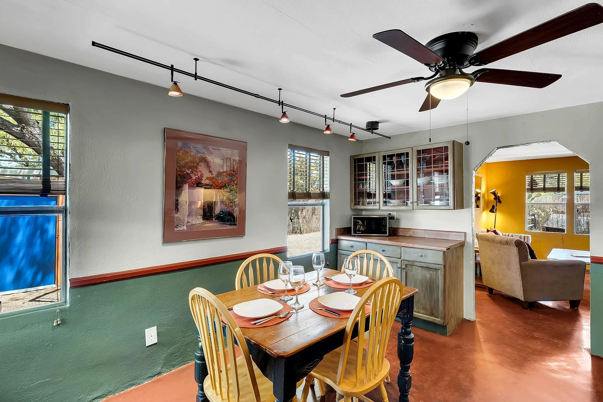 Quintessential Midtown Bungalow