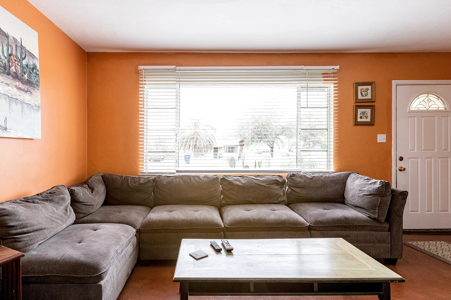 Midtown Hideaway: Charming 3BR Corner Home