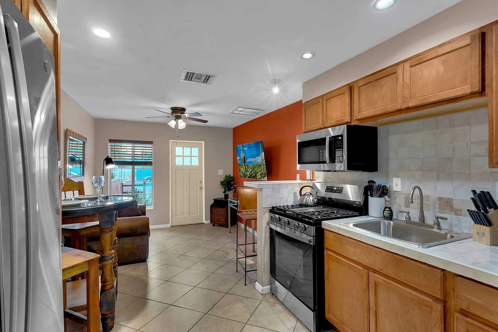 Newly Remodeled Cute Cozy Casita in Central Tucson! in Tucson, Arizona, United States — photo 2