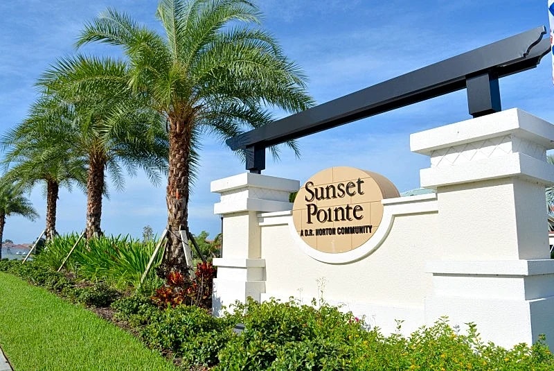 Villa Sunset Pointe in Cape Coral, Florida, United States — photo 4