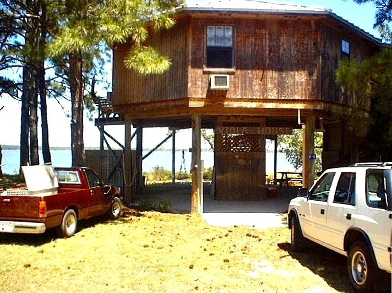 3000 mo Winter Special, Waterfront on Bay, Private White Beach, Awesome Views in Panacea, Florida, United States — photo 2