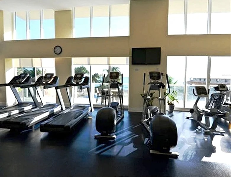 22% DISCOUNT! Ocean Beach Condo La Perla Sunny Isles Beach Miami Fl. STR-00067. in Sunny Isles Beach, Florida, United States — photo 5