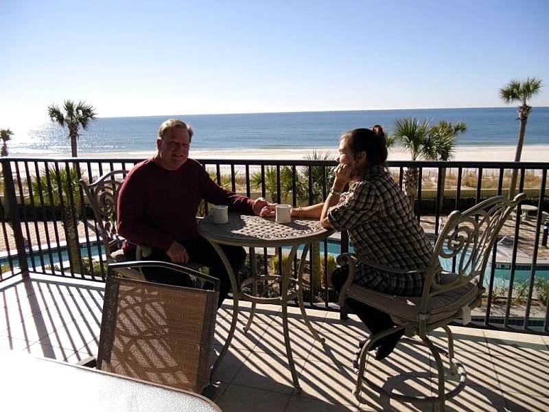 3 Br 3 1/2 Ba Beach Front Phoenix W. Condo Floor Above Lobby. Parking On Floor!