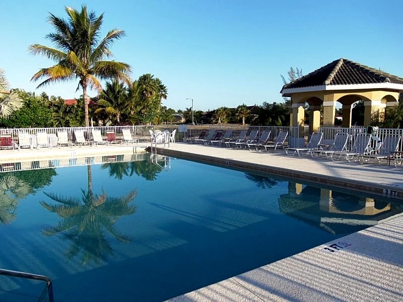 Gated Community with View of Nature Preserve in Cape Coral, Florida, United States — photo 4