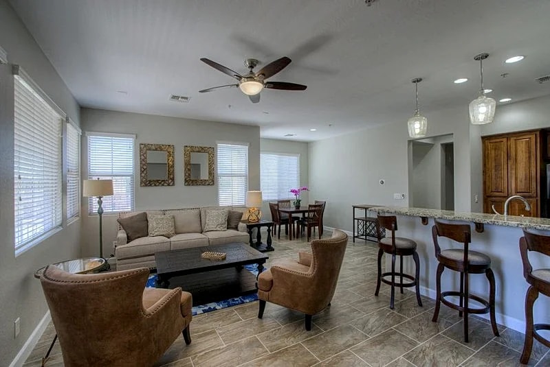 Luxury Fulton Ranch Townhouse - 2bed/2 bath - New Remodel in Chandler, Arizona, United States — photo 3