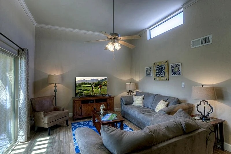GORGEOUS New Remodel Golf Course View at Sunscape - 2bed/2bath - LUXURY RENTAL in Scottsdale, Arizona, United States — photo 4