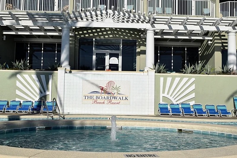 Enjoy Memorial Day weekend in our condo. Perfect weather, Sun, Sand and Gulf in Panama City Beach, Florida, United States — photo 4