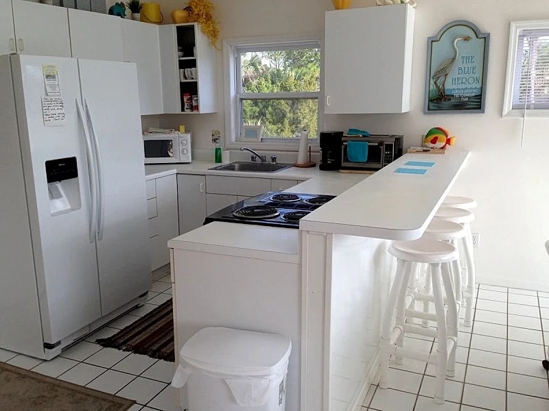 DISCOUNT HOLIDAY RATE For December and Januuary Plantation, cross street beach! in Saint George Island, Florida, United States — photo 3