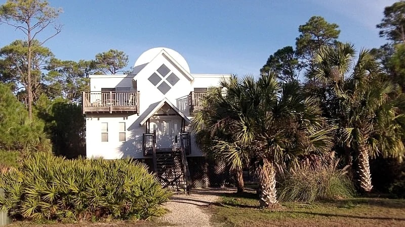 DISCOUNT HOLIDAY RATE For December and Januuary Plantation, cross street beach! in Saint George Island, Florida, United States — photo 2