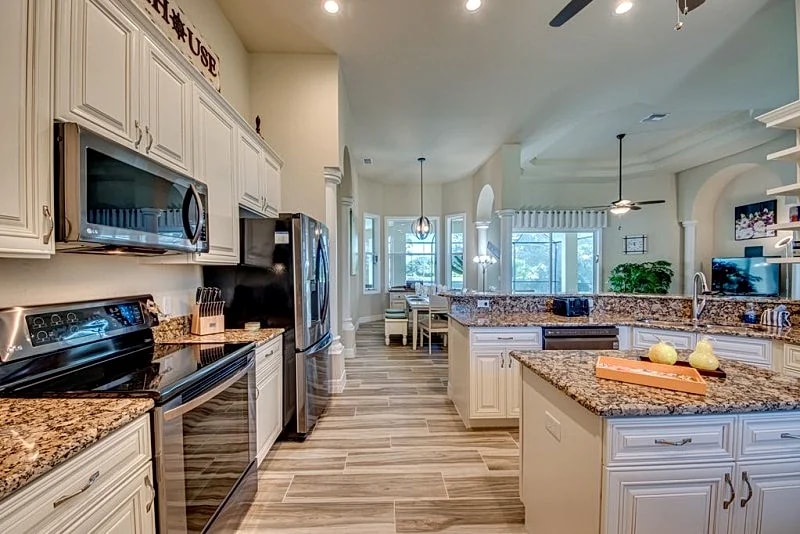 Villa Mainheart - New beautiful furnished Villa East Exposure in Cape Coral, Florida, United States — photo 4