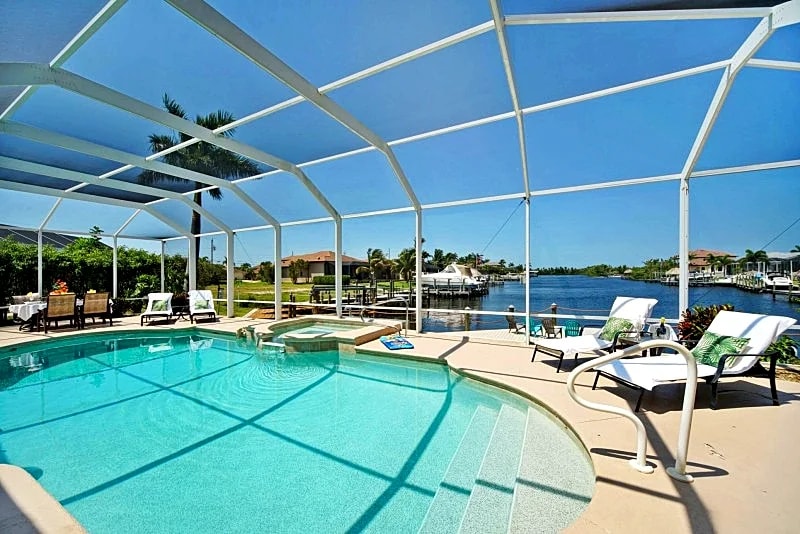 CCVS - Villa Grandiosa - Canal-Side Villa with Pool, Jacuzzi & Dock in Cape Coral in Cape Coral, Florida, United States — photo 4
