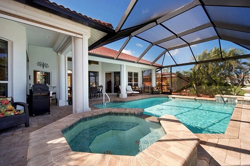 CCVS - Lake Villa: Relaxing Retreat with Lake Views, Pool & Whirlpool in Cape Coral in Cape Coral, Florida, United States — photo 3