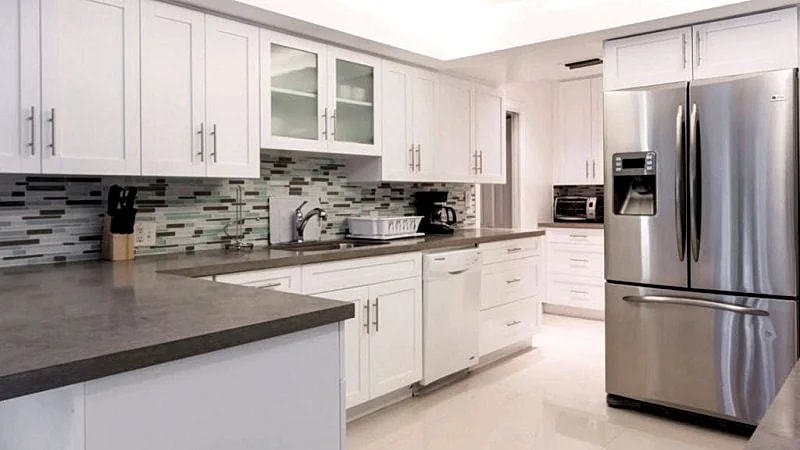 VILLA LION 3 ../ 4 BEDROOMS 3 BATHS .TRANQUILITY WATER FRONT. in Fort Lauderdale, Florida, United States — photo 3