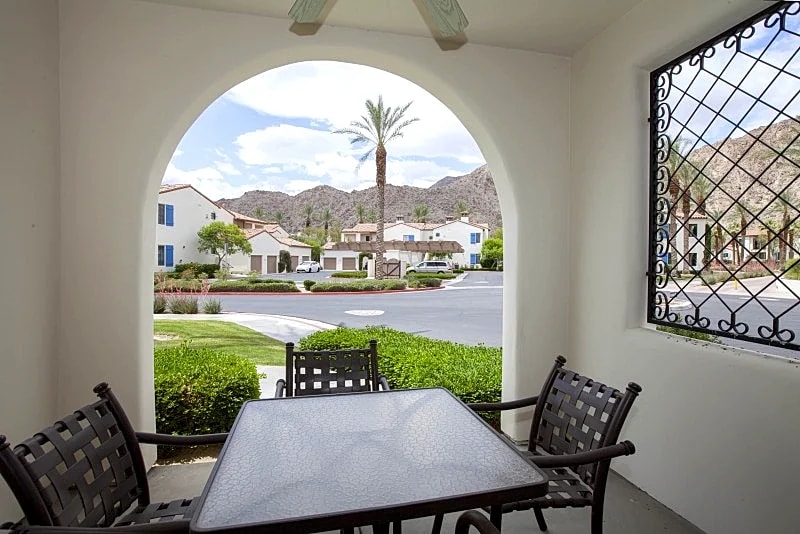 #257- 2 Bedroom Downstairs Villa in La Quinta, California, United States — photo 5