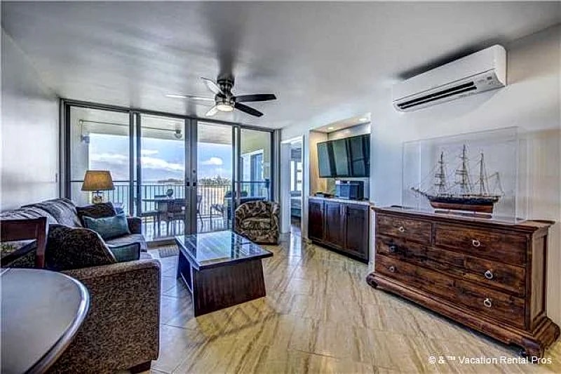 Royal Mauian 605 - Ocean View Condo, Newly Remodeled and Upgraded in Kihei, Hawaii, United States — photo 4