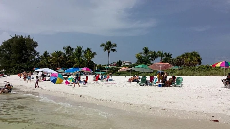 Casa Bonita - Quiet & Serene - Just Right to Relax, Refresh & Re-Energize! in Bonita Springs, Florida, United States — photo 2