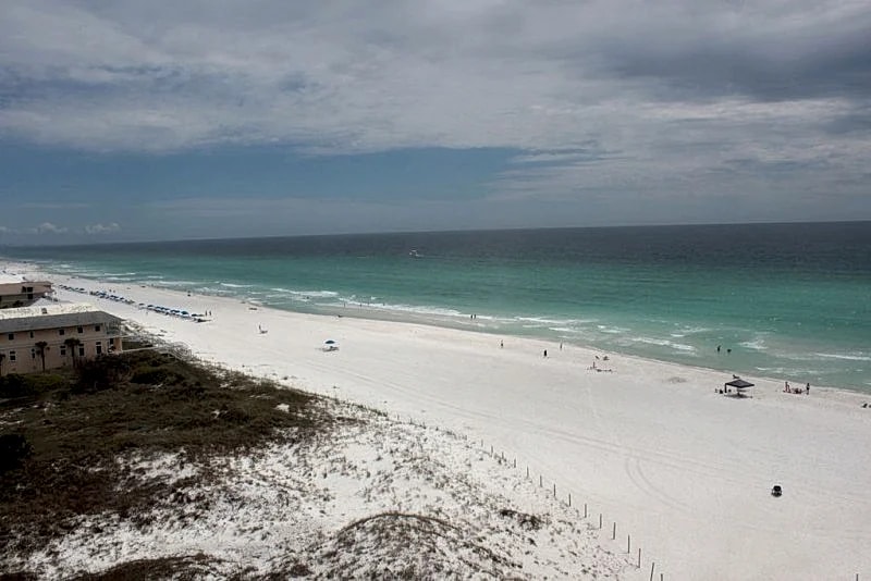 10 MILE VIEWS FREE WiFi in Panama City Beach, Florida, United States — photo 4