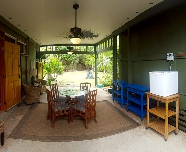 2+ bedroom house- only 2 houses from Waimanalo Beach! in Waimanalo, Hawaii, United States — photo 3