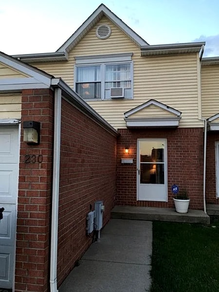 Buffalo Downtown Condo/WIFI/Air/close to Falls/Spacious/Harbor center close