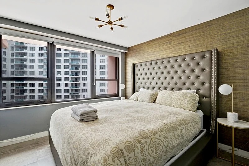 Glamorous Oceanfront Condo in Miami, Florida, United States — photo 5