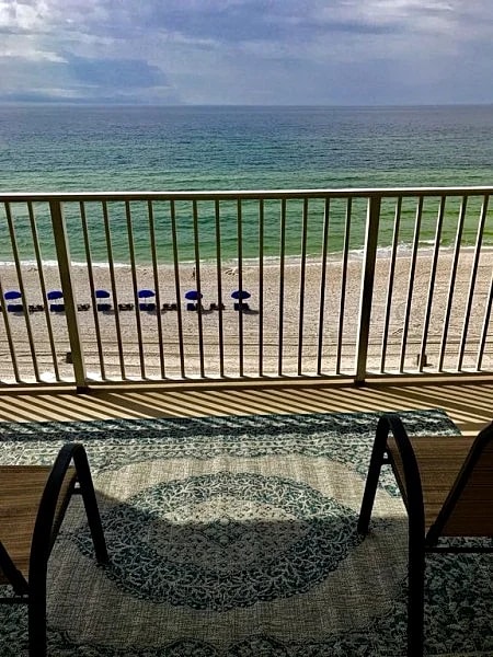 Shore Therapy 603! Corner unit with wrap balcony. Same floor parking spot Property overview in Panama City Beach, Florida, United States — photo 4