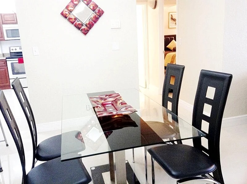 A five star condo just for you !! in Hollywood, Florida, United States — photo 2