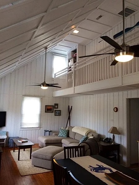 Stone Harbor with large private pool in Stone Harbor, New Jersey, United States — photo 4