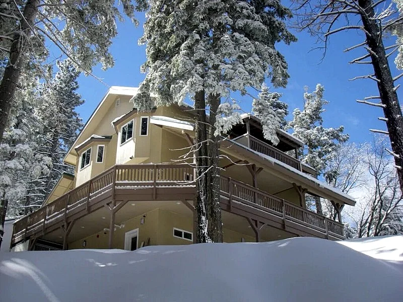 Spacious Retreat on large property next to the National Forest