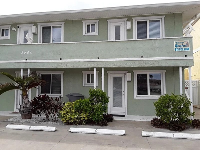 Gorgeous Direct Beachfront With Private Deck And Beautiful Sunsets
