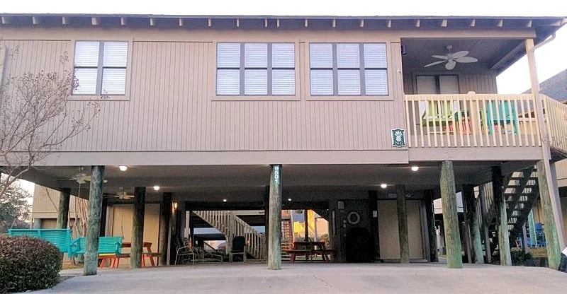 4 Bdrm, 3 Bath; privately owned, Myrtle Beach Vacation Cottage in Myrtle Beach, South Carolina, United States — photo 3