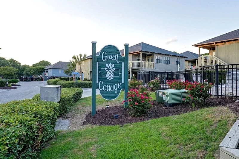 4 Bdrm, 3 Bath; privately owned, Myrtle Beach Vacation Cottage in Myrtle Beach, South Carolina, United States — photo 2