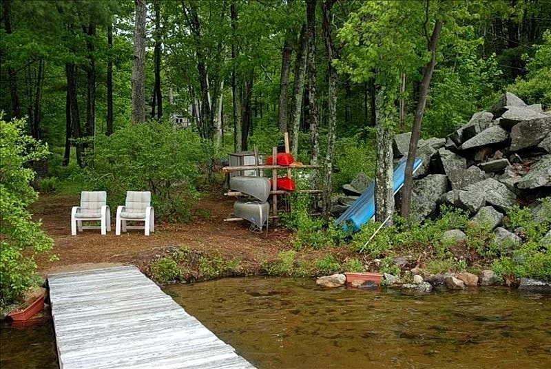 Enchanting Rockwood Lakefront Home,Hot Tub, Boats, Bikes, Ping Pong, Pool, FUN! in Fitzwilliam, New Hampshire, United States — photo 2