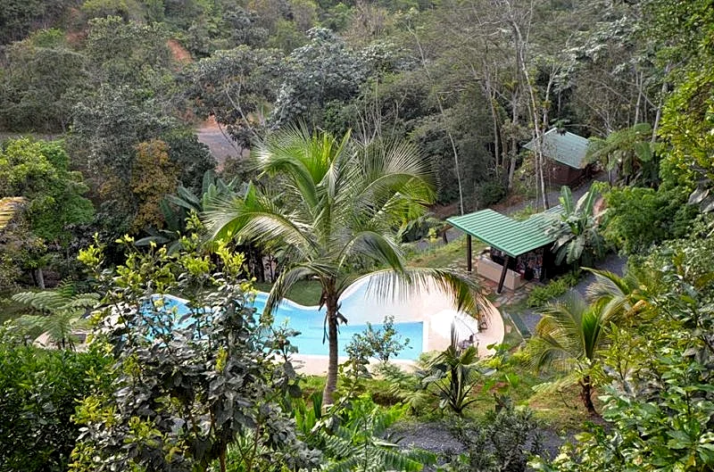 Luxury Boutique Cabin for a Romantic Getaway at Aguas Buenas