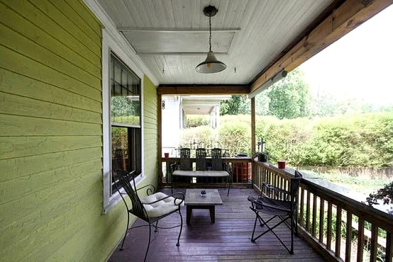 5 Points Bungalow~2bdrm/1bth~5 Min Walk To Groceries, Cafes, Museums, Bars, Etc in Asheville, North Carolina, United States — photo 4