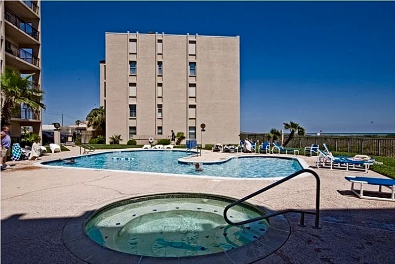 3 Bdr/2b Beachfront Condo a Family Friendly Vacation Oasis in South Padre Island, Texas, United States — photo 2