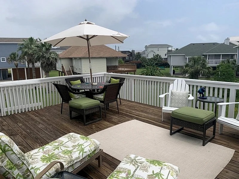 Pet-friendly in Pirates Beach in Galveston, Texas, United States — photo 2