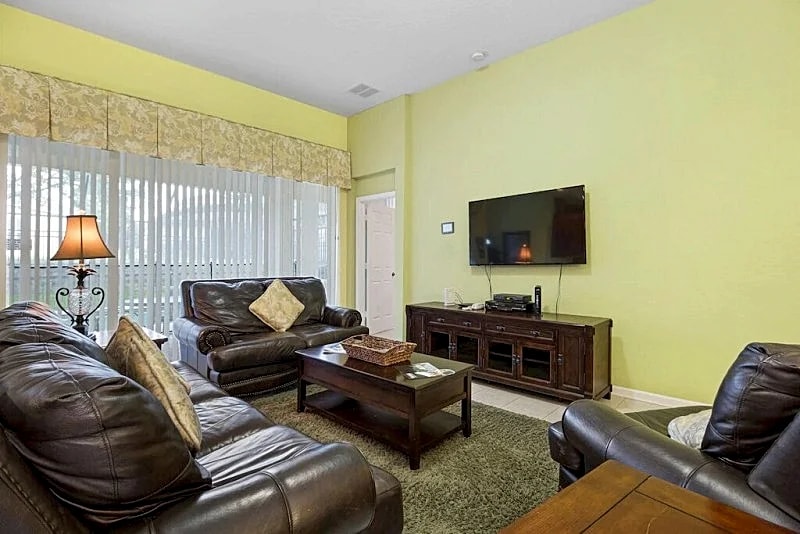 Windsor Hills Resort Luxury 4 bed/ 4 bath Villa with pool & spa in Kissimmee, Florida, United States — photo 2