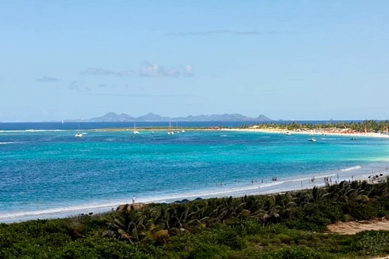 Panoramic Ocean View Condo in Orient Bay, Sint Maarten — photo 4