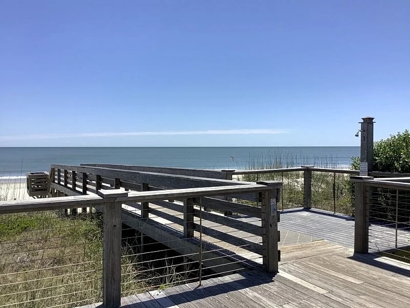 Heron Marsh Villa 91-Lakefront-2 bedroom, 2 bathroom-sleeps 8 in Pawleys Island, South Carolina, United States — photo 5