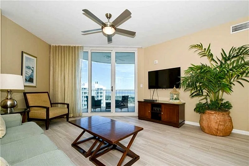 RENTING SPRING & SUMMER NOW - PALMS OF DESTIN - 12TH FLOOR POOL SIDE CONDO W/GREAT VIEWS in Destin, Florida, United States — photo 5