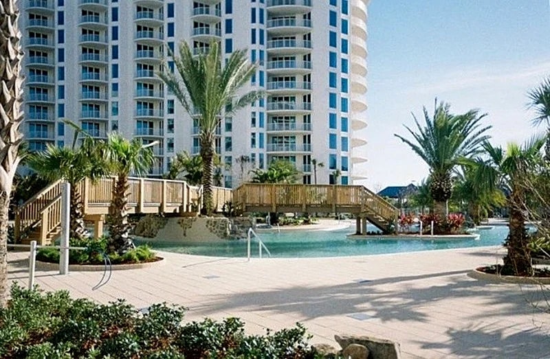 RENTING SPRING & SUMMER NOW - PALMS OF DESTIN - 12TH FLOOR POOL SIDE CONDO W/GREAT VIEWS in Destin, Florida, United States — photo 3