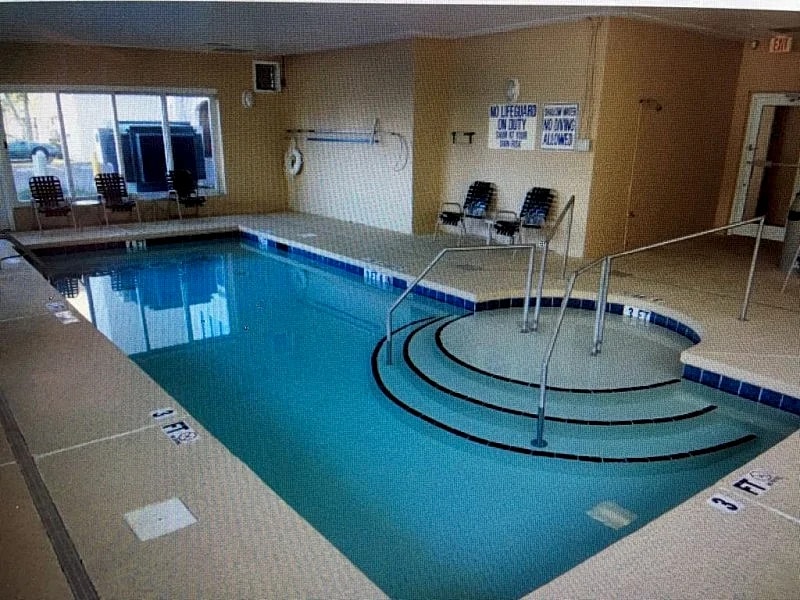 Luxury Ocean Front Corner Unit Free WiFi, 55' Big Screen Smart TVs, Tile floors in North Myrtle Beach, South Carolina, United States — photo 4