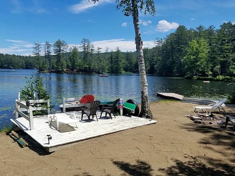Beautiful Ranch on Lake Vanare in the Adirondacks in Lake Luzerne-hadley, New York, United States — photo 1