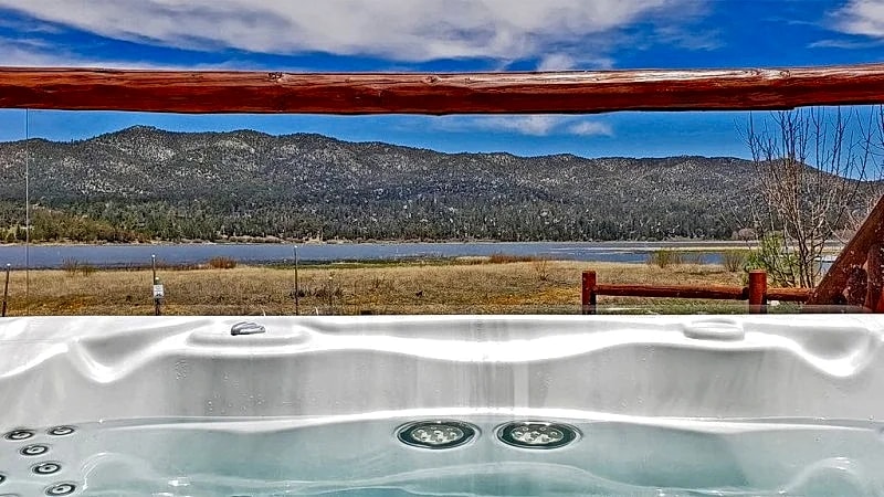 High-end lakefront, significant neighborhood, hot tub, game tables, great views! in Big Bear Lake, California, United States — photo 2