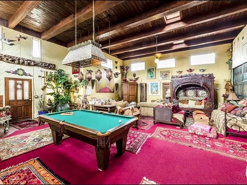 NE Heights Luxurious Retreat, Large Group Capacity in Albuquerque, New Mexico, United States — photo 4