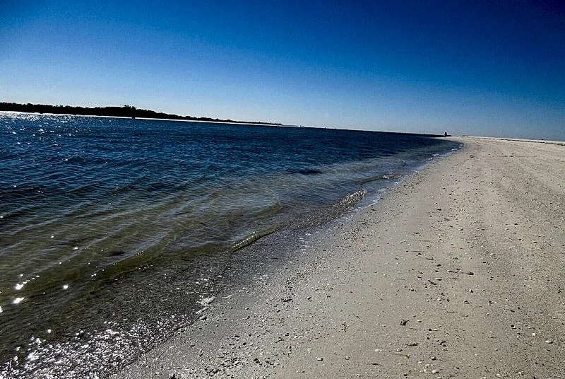 PARADISE/PRIVATE BEACH/POOL&WIFI in Fort Myers Beach, Florida, United States — photo 3