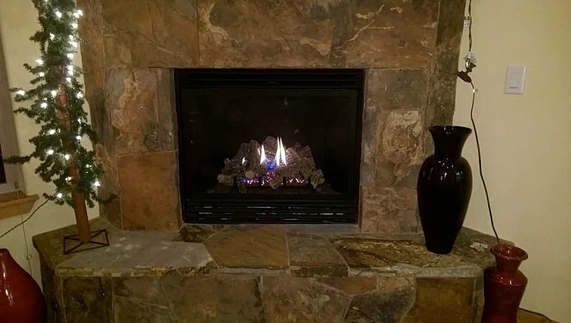 BIG PRICE DROP! Close to Northstar & Town! Luxury Home! Hot Tub, Steam Shower! in Truckee, California, United States — photo 3