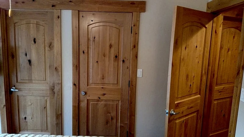 First-Class Luxury Townhome, Restaurant Row, across from Grumpy's and CJ's in Mammoth Lakes, California, United States — photo 5