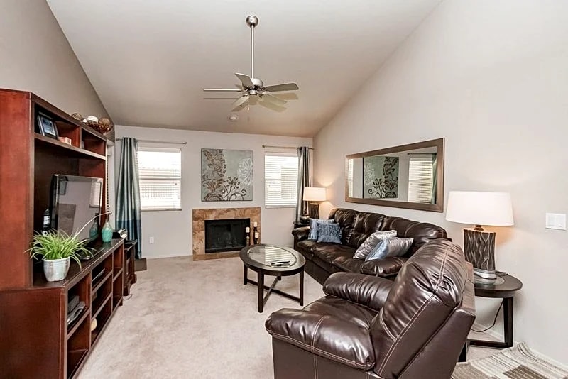 Gorgeous Scottsdale 2 Bdrm Condo in Scottsdale, Arizona, United States — photo 2